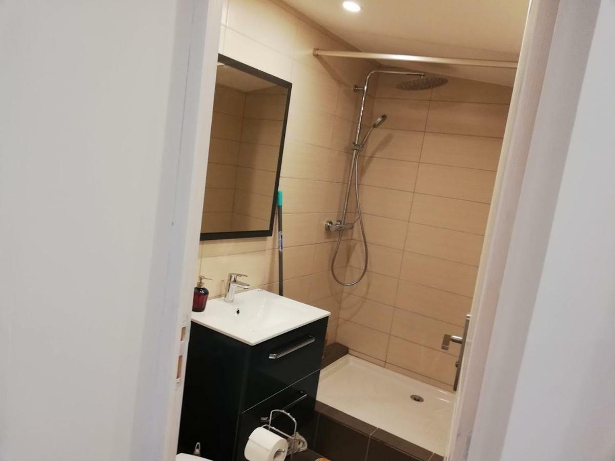 Maison Duplex & Appartement Sur Cour La Ferté-Gaucher المظهر الخارجي الصورة